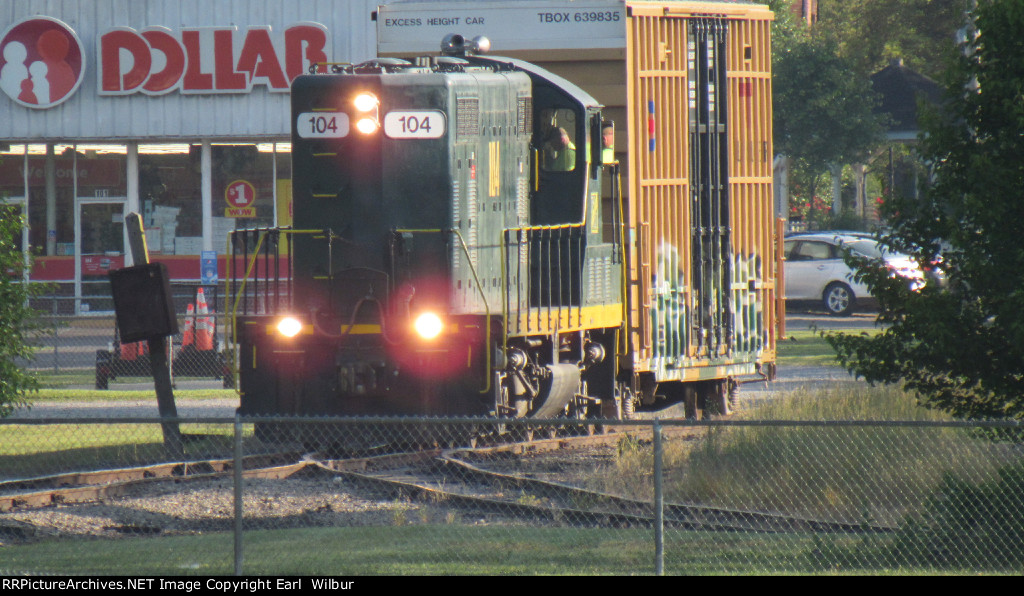 Ohio South Central Railroad (OSCR) 104